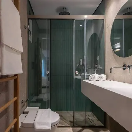 Iris Luxury At The Center Apartment *