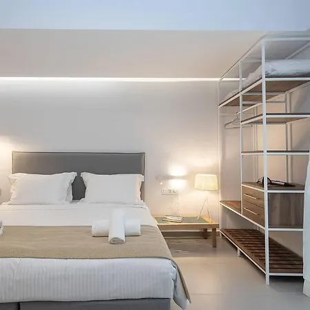 Iris Luxury At The Center Ираклион